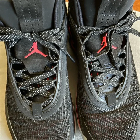 Nike Jordan Air Black and Red Sneakers Chunky Silhouette Size12 - Picture 10 of 13